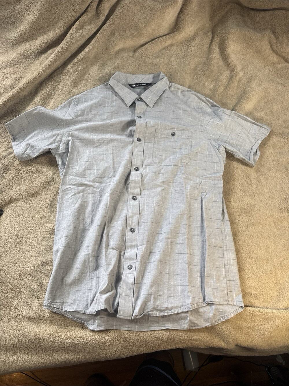 Travis Mathew Button Up Dress Shirt - Mens Size Medium - Color Blueish/Gray
